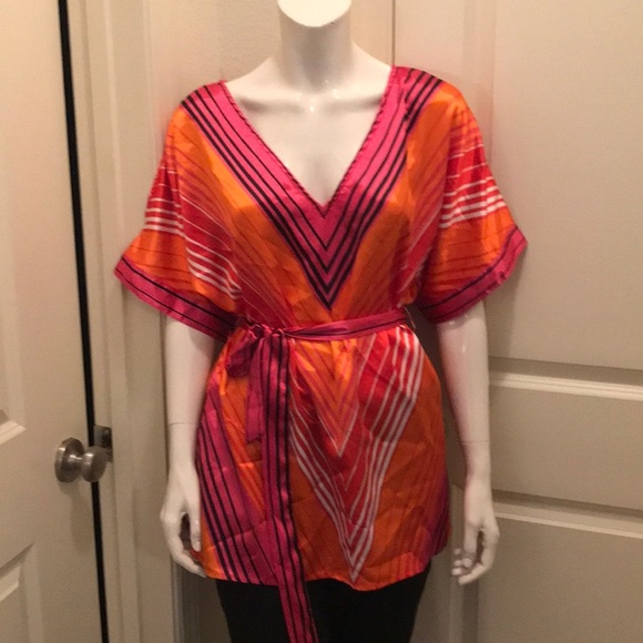 Blouse - Picture 1 of 6